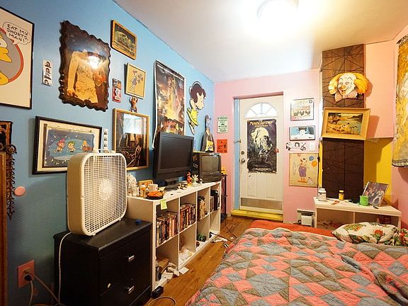 4th image of 1168 Putnam Ave APT 1