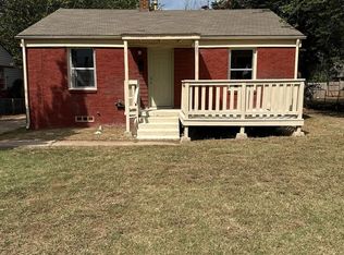 505 E Boeing Dr, Midwest City, OK 73110
