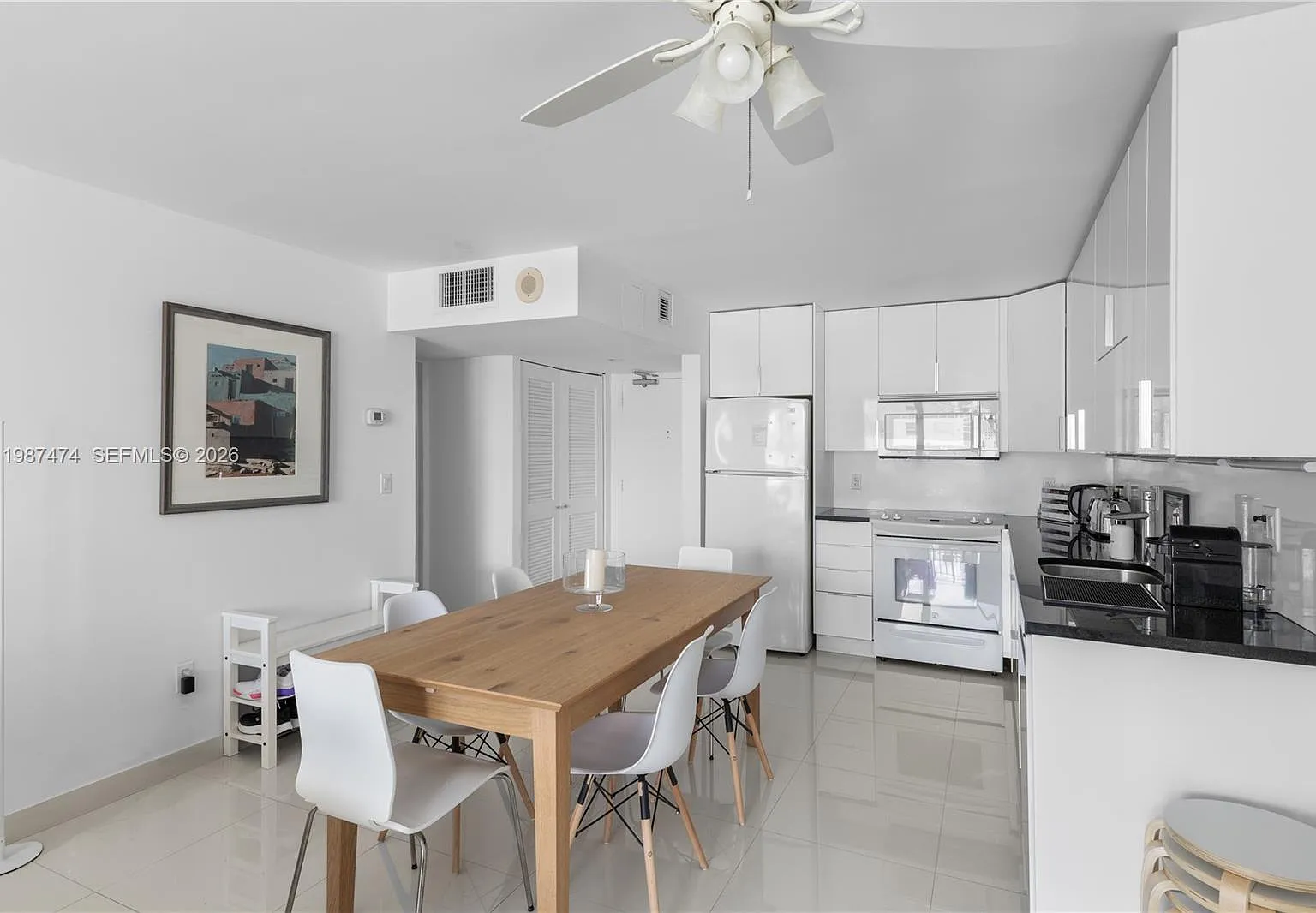 Ocean Point Condo — Photo 3
