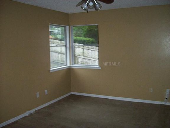 5th image of 3165 Cloverplace Dr