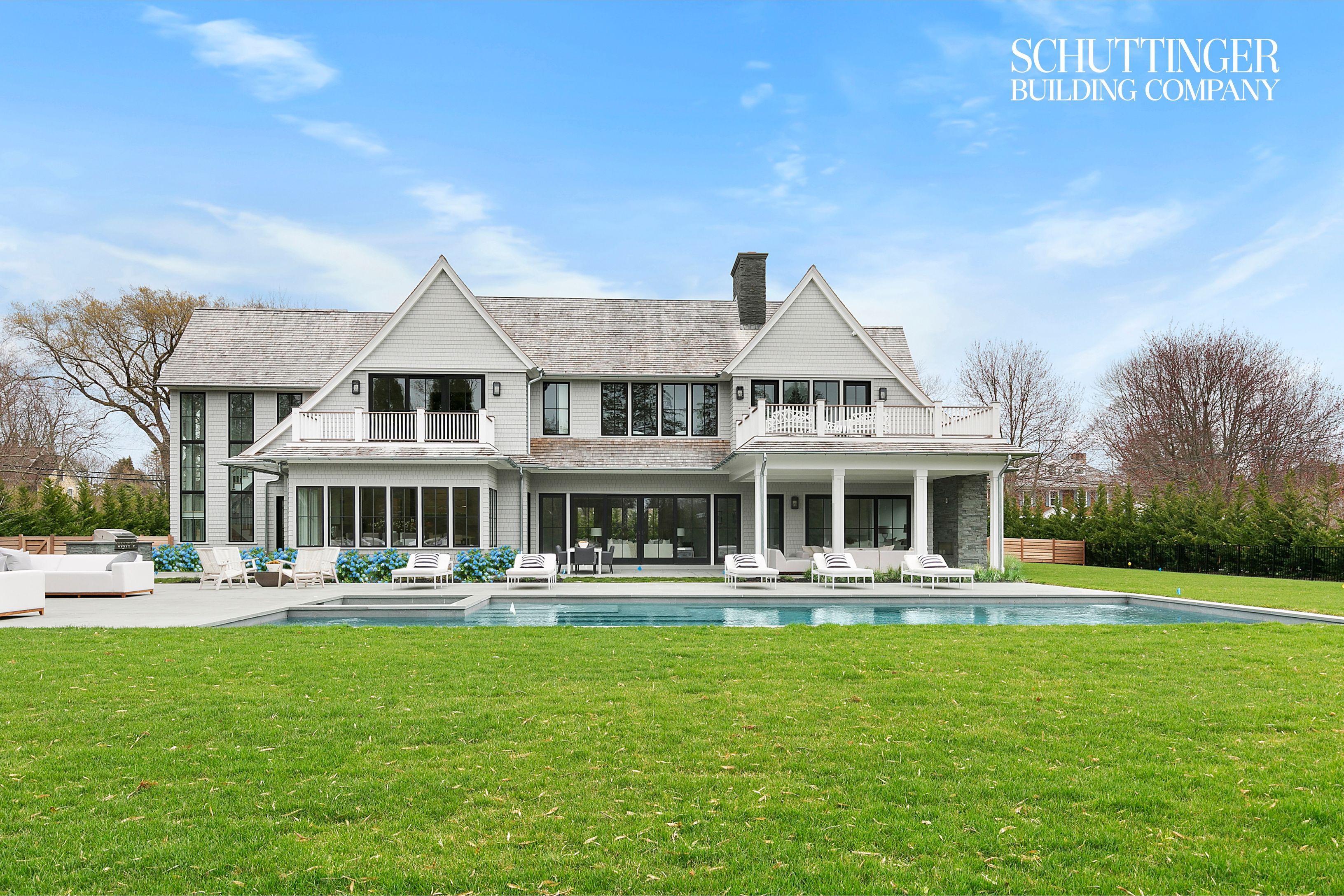 209 Little Plains Rd in Southampton Out East
