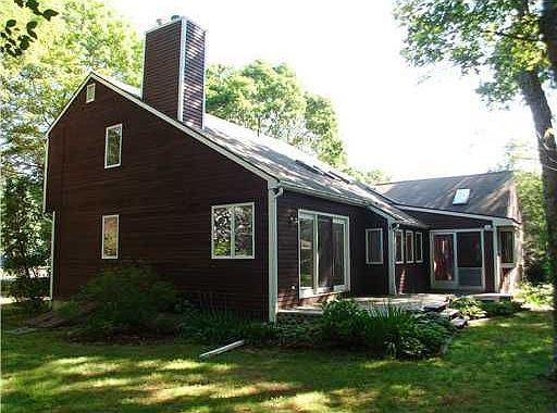 3rd image of 81 Elderberry Ln