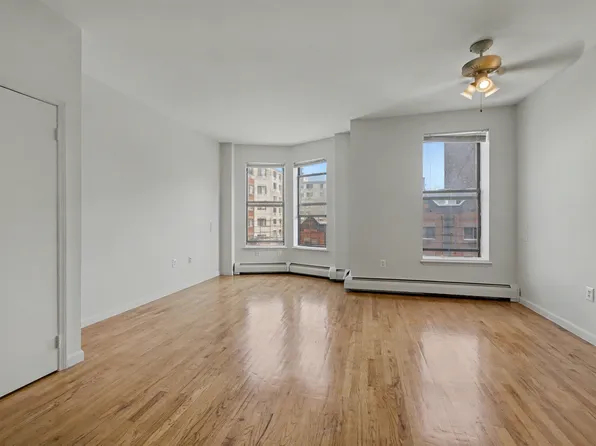 49 Bradhurst Avenue image 20 of 33