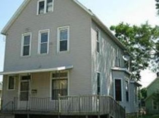 2464 White St, Dubuque, IA 52001