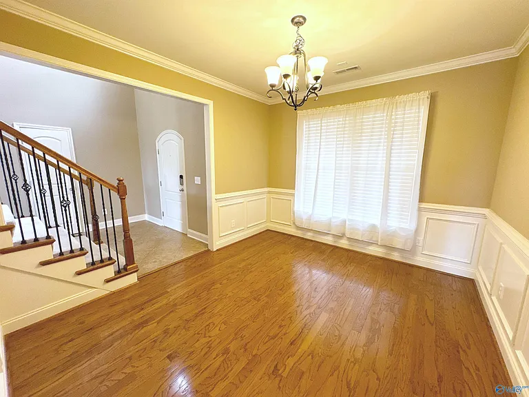 126 Windridge Way SW — Photo 16