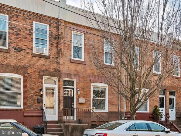 1010 Greenwich St, Philadelphia, PA 19147