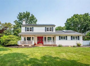5 John St, South Setauket, NY 11720