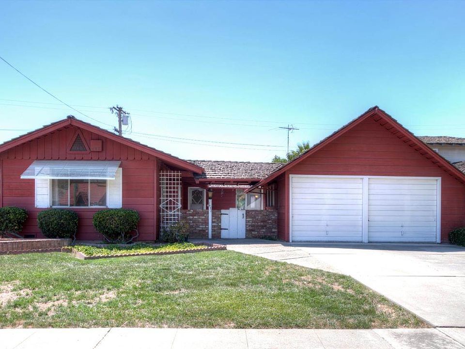 1st image of 1471 Carmel Dr