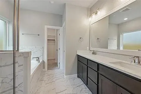 6205 Daytona Dr — Photo 2