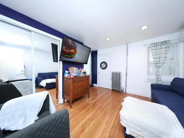 217a 34th Street image 11 of 30