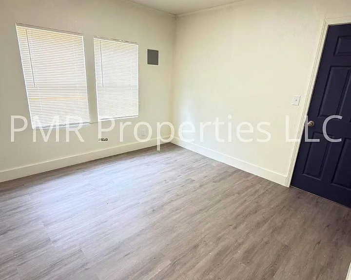 1706 NW Cherry Ave — Photo 5