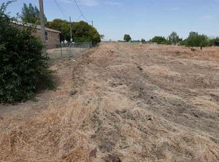 22788 Maple St, Chowchilla, CA 93610