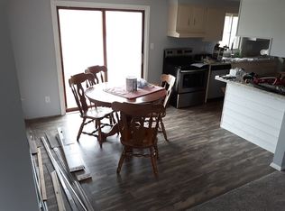 1243 S River Rd, Galena, IL 61036