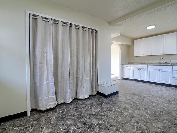 4th image of 2640 Cascade Ct