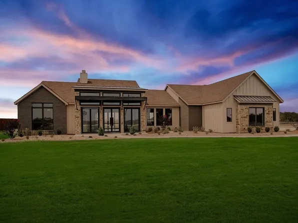 140 Ozro Rd, Venus, TX 76084