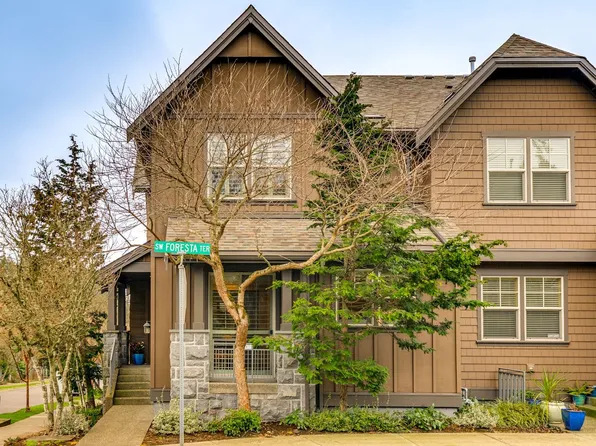 695 SW Foresta Ter, Portland, OR 97225