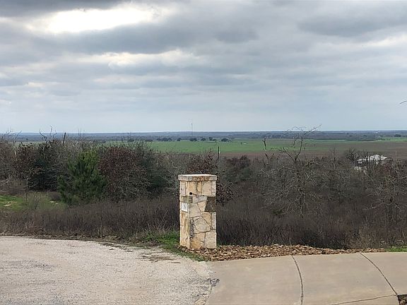 3rd image of 0 W Tanglebriar Ct