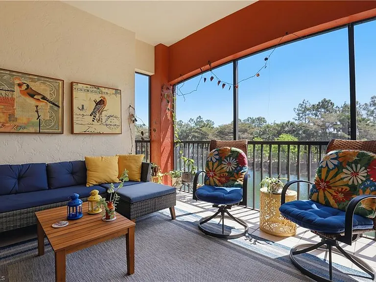 8601 Piazza Del Lago Cir #203 — Photo 18