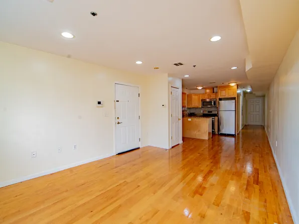 540 29th Street image 4 of 12