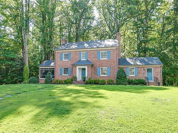 3rd image of 306 Saint Davids Ln