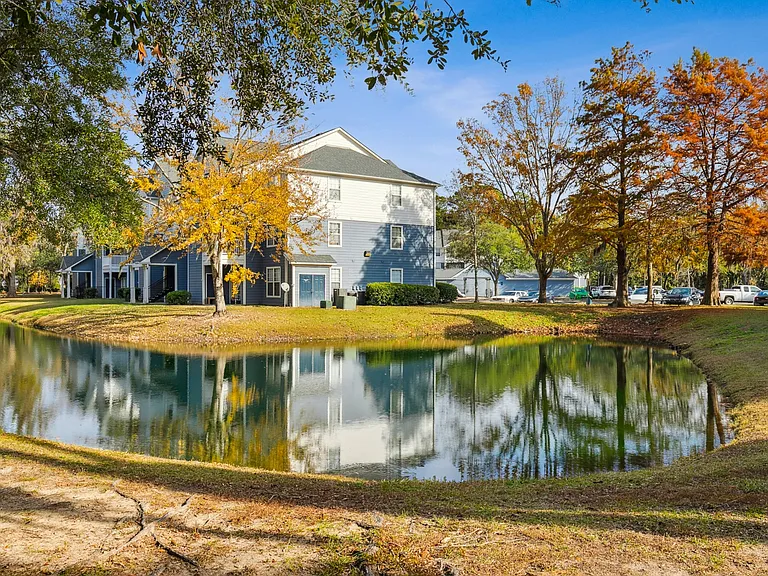 Views at River Bend — Photo 60