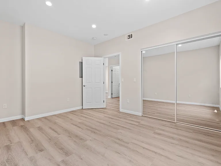 217 W Avenue 37 — Photo 5