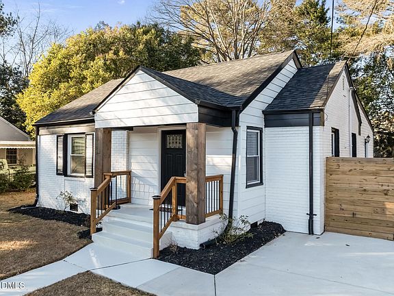 2nd image of 709 Brighton Rd