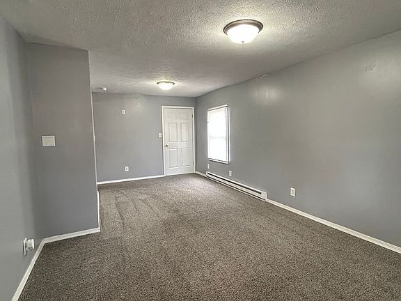 2nd image of 2601 N Pauline Ave