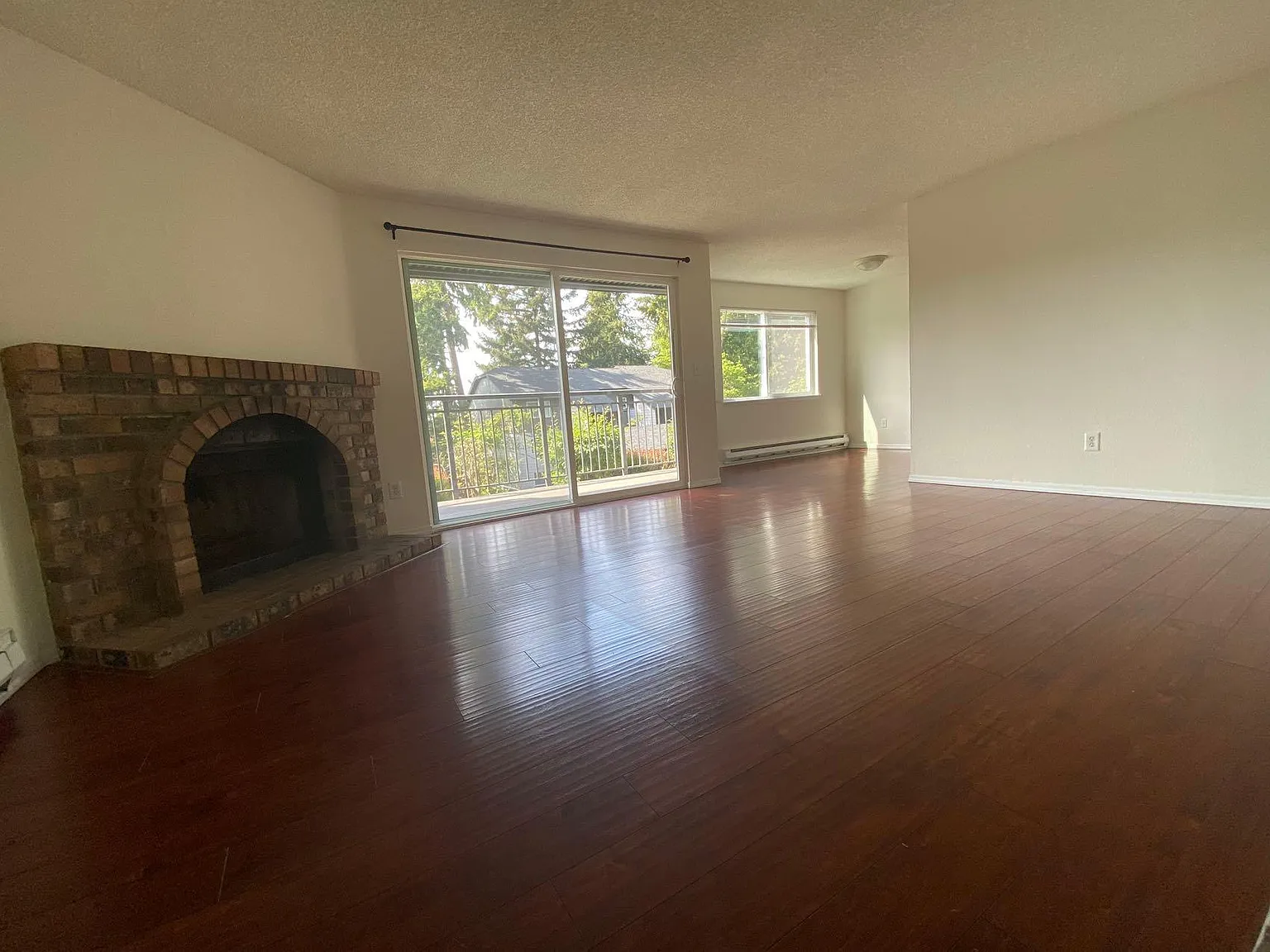 12701 NE 116th St — Photo 3
