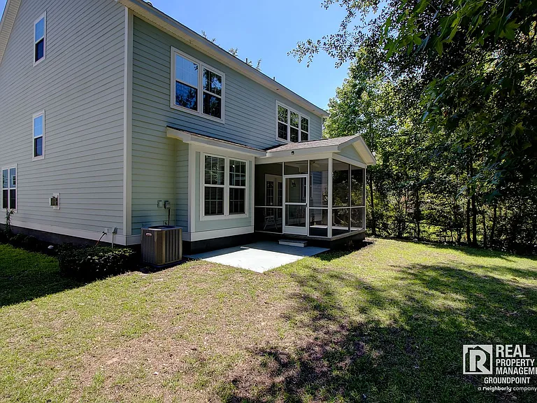 104 Elliot Creek Ln — Photo 30