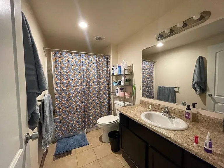 4035 Brinker Ave — Photo 2