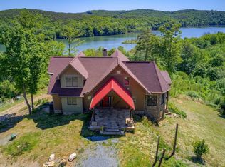 900 Faith Cove Dr, Sandy Level, VA 24161