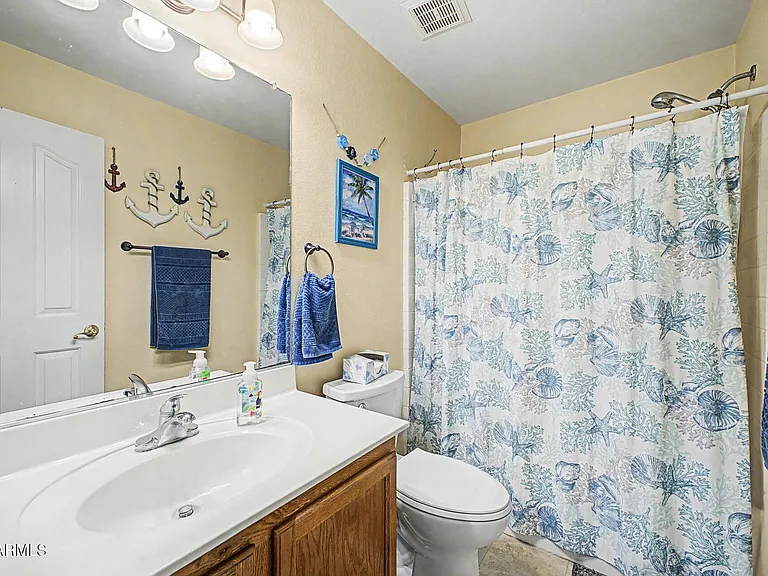 408 N Opal — Photo 9