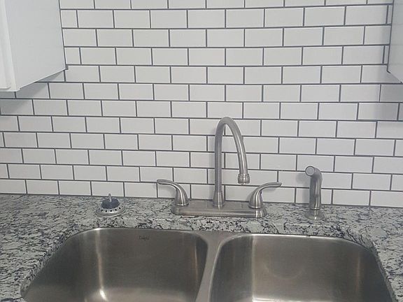 2nd image of 5709 Eastwood Ave