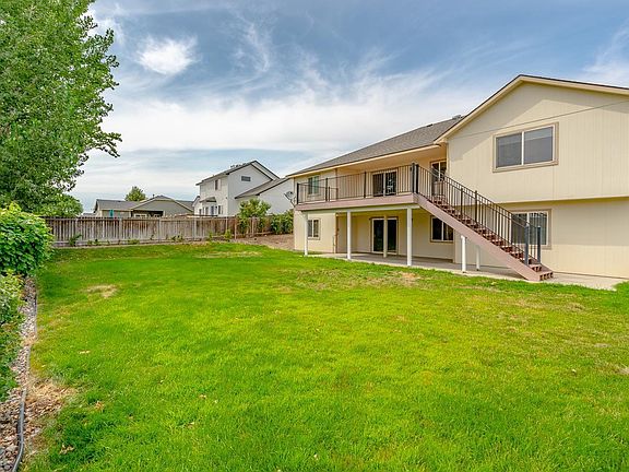 4th image of 6003 Kilawea Dr