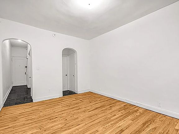3rd image of 214 W 102nd St APT 3D