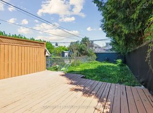 21 Frankdale Ave #1A, Toronto, ON M4J3Z8