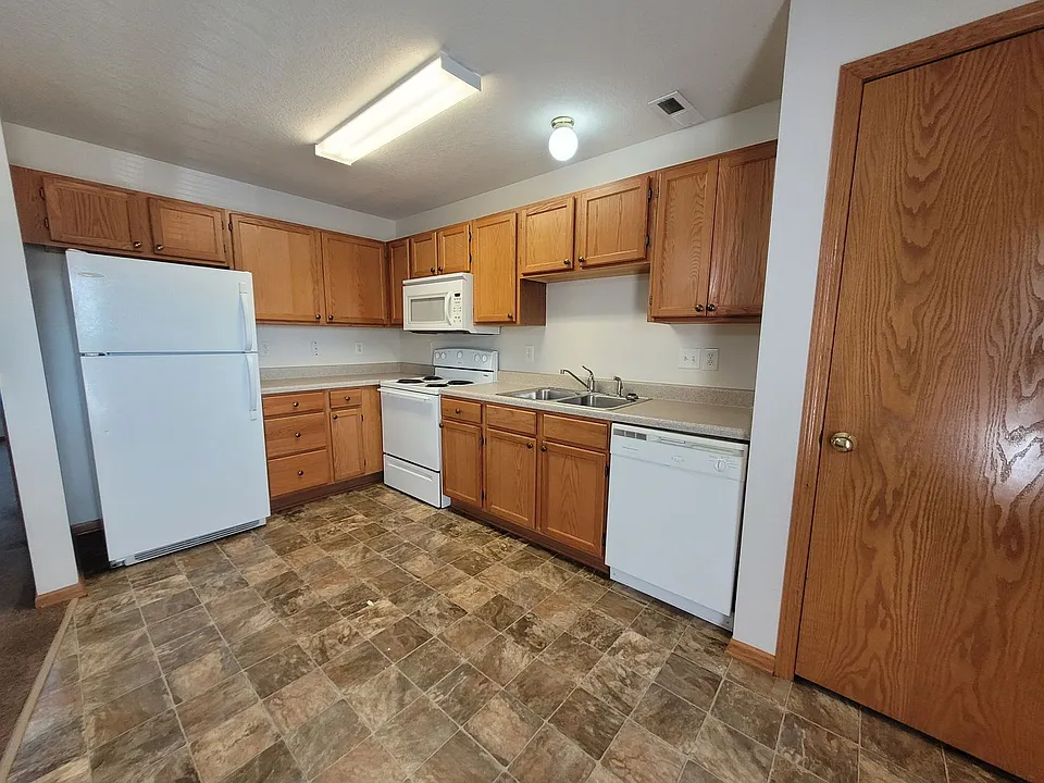 Mulberry Pointe Apartment Homes