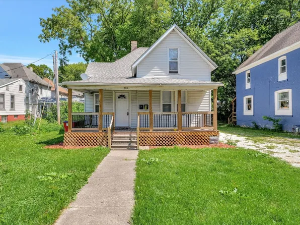 706 S State St, Champaign, IL 61820