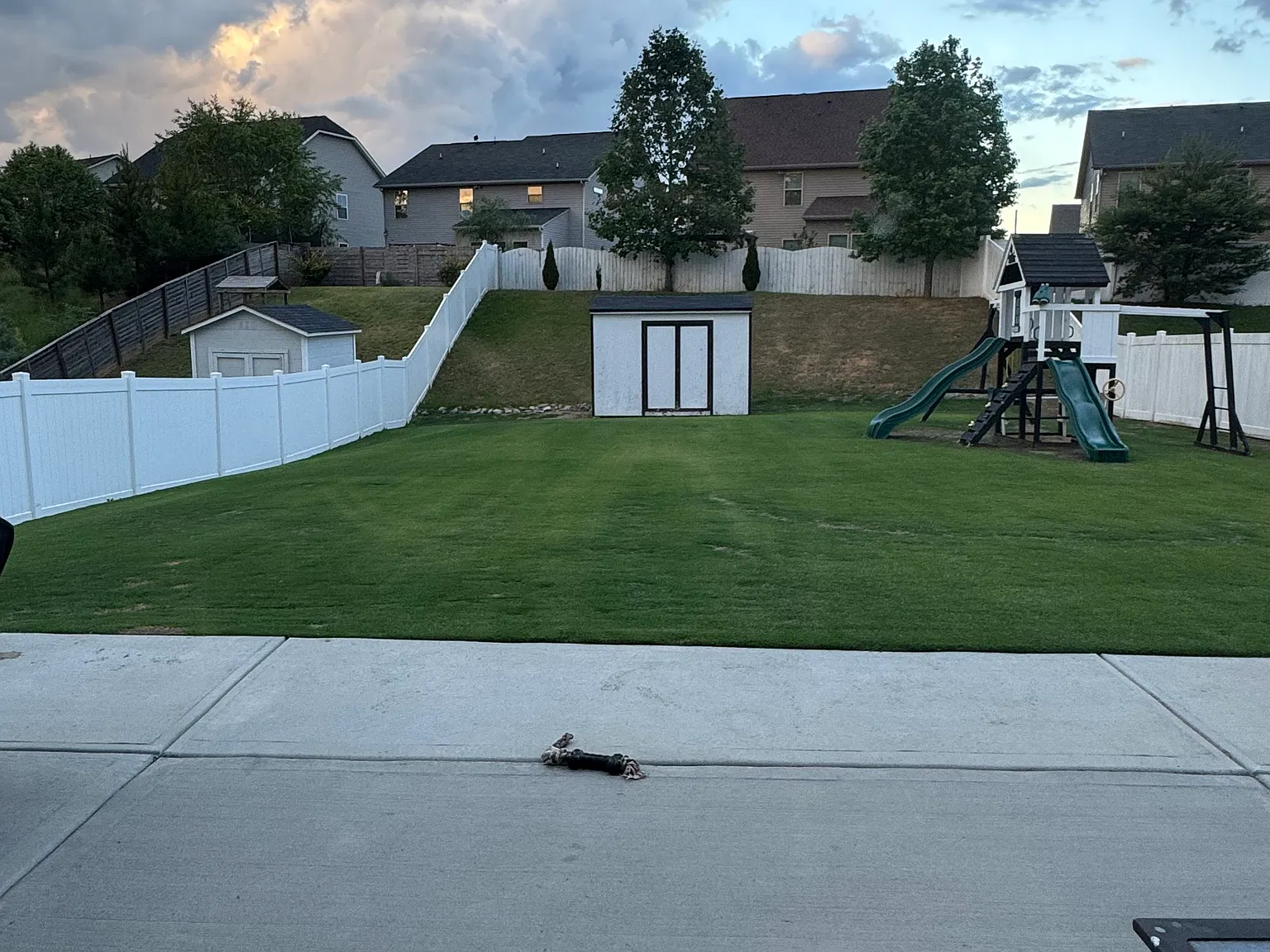 7055 Kenyon Dr — Photo 2
