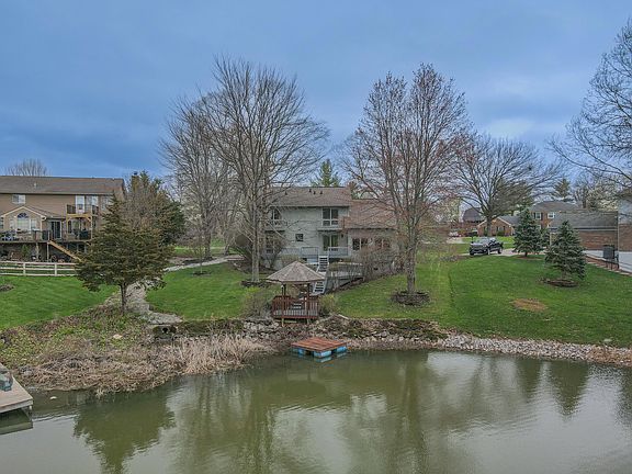 3rd image of 11019 Stirrup Ln