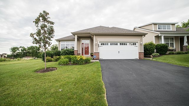 1st image of 1728 Meadowlark Ln #13