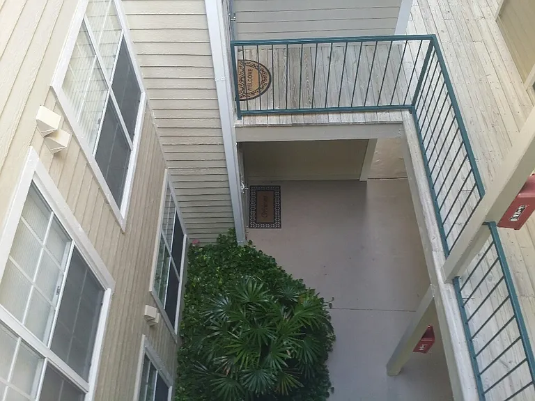 700 Ironwood Dr #734 — Photo 2