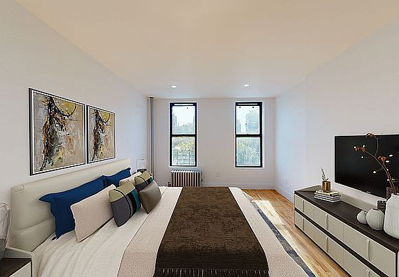 3rd image of 1970 3rd Ave APT 6