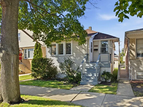 4562 N Mulligan Ave, Chicago, IL 60630
