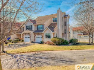 125 Salem Rd, North Brunswick, NJ 08902