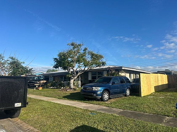 2nd image of 2813 Floresta Dr NE