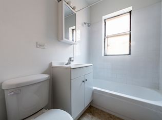 5040-42 W Quincy St #5042-3S, Chicago, IL 60644