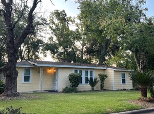 1307 Kings Dr, Tallahassee, FL 32301