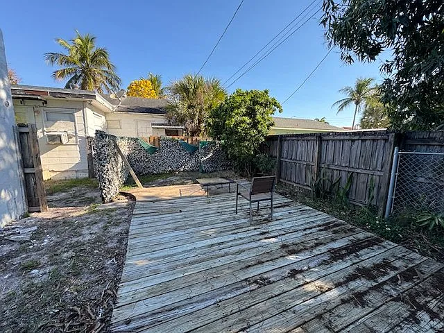Studio, 500 sqft, $1,400 — Photo 3